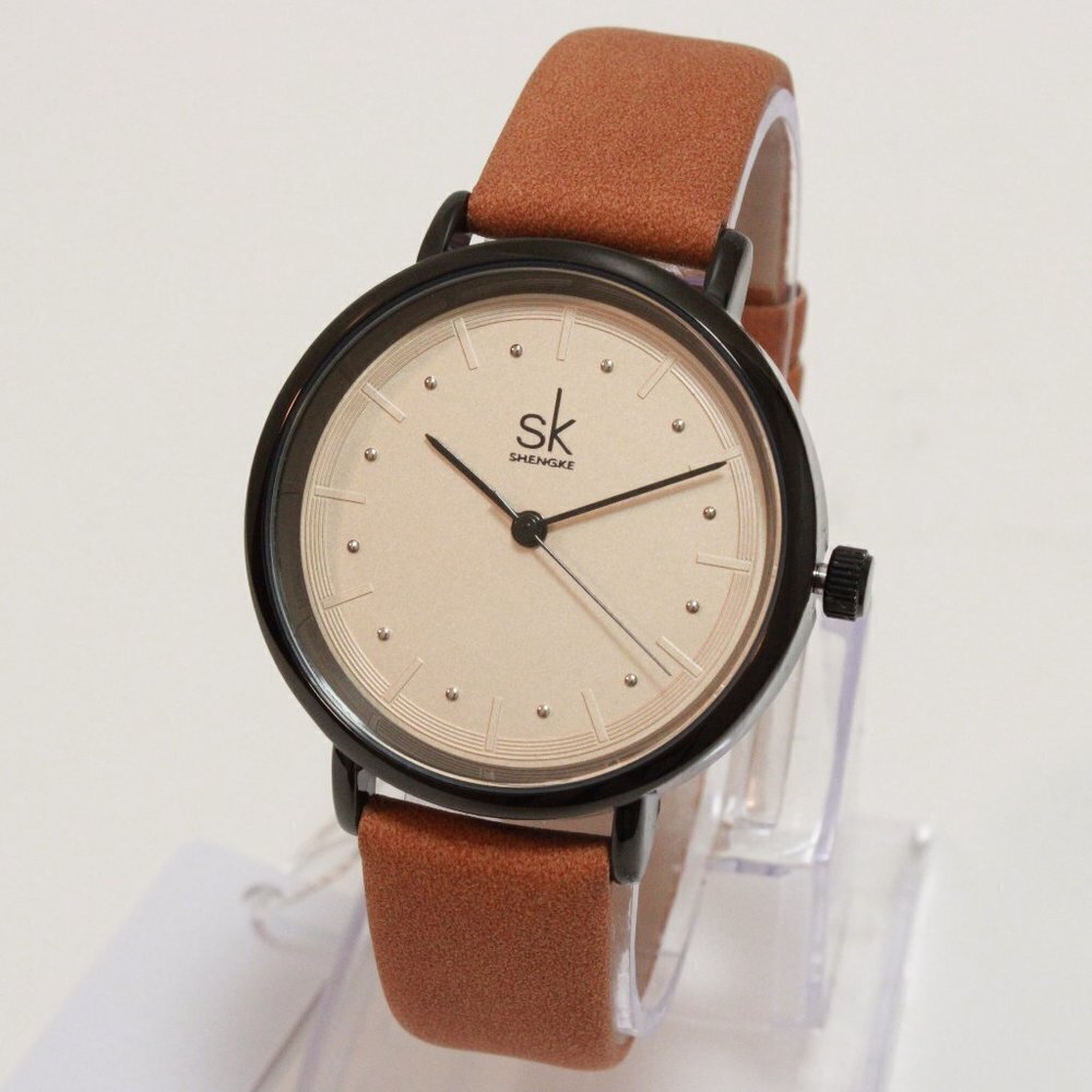 Ladies Retro Style Watch Black Case Silver Tone Indices Suede Strap 36mm - Picture 4 of 12